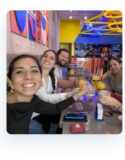 carousel-img-careers-3